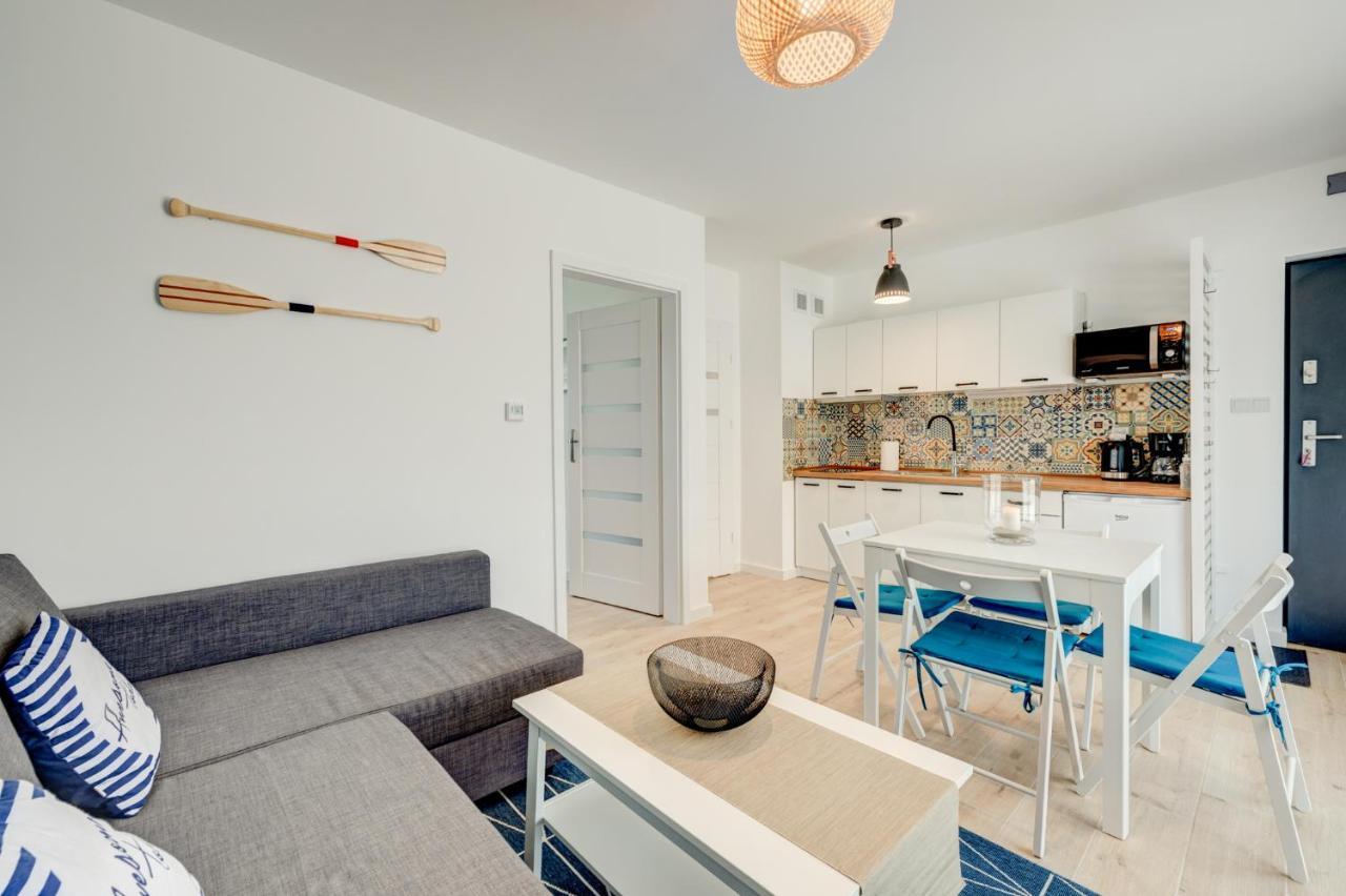 Apartamenty Na Fali - Morski , Blekity , Marynarski Поберово Экстерьер фото